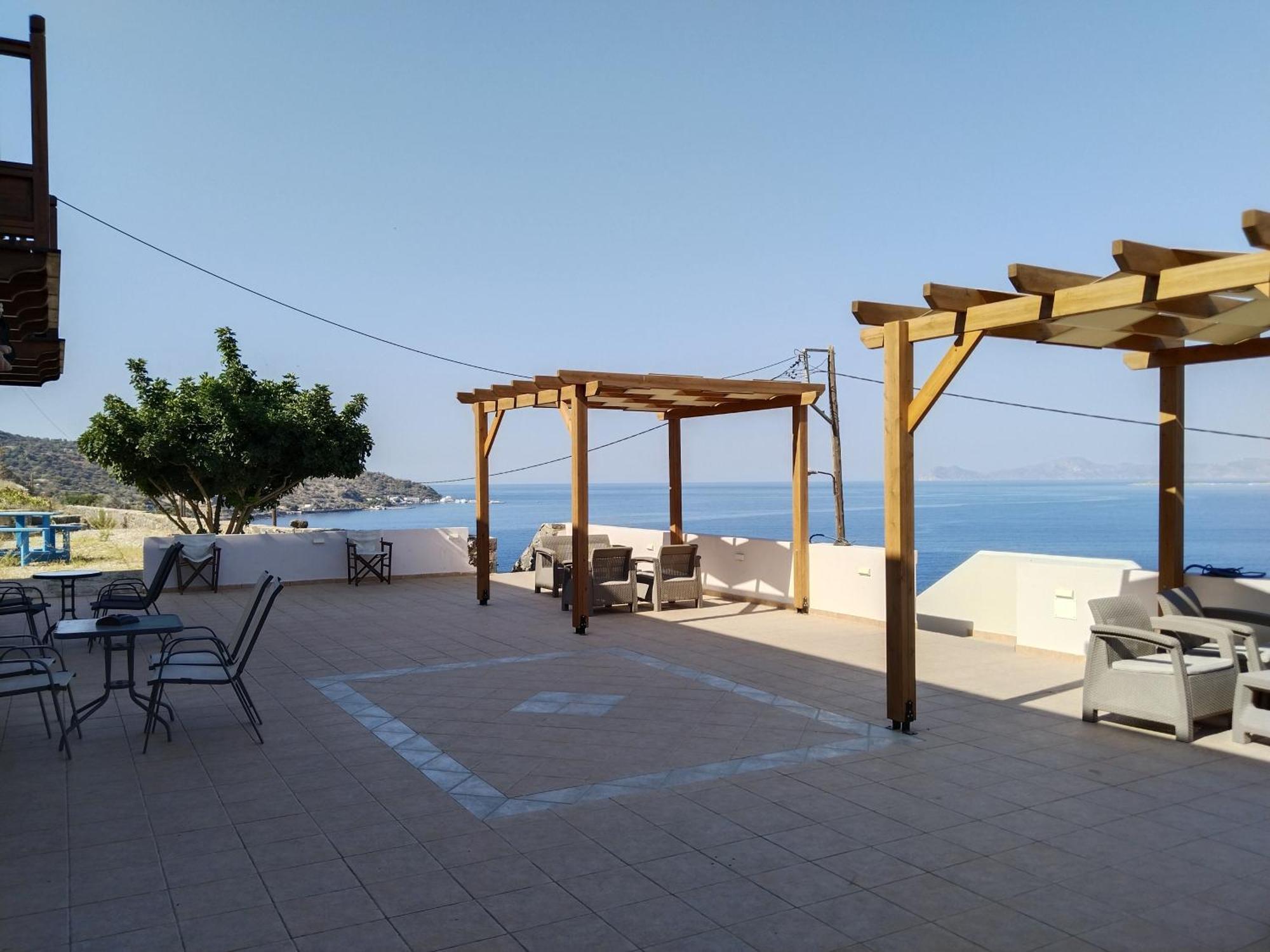 Astradeni Luxury Apartments Kratir Paloi Exterior photo